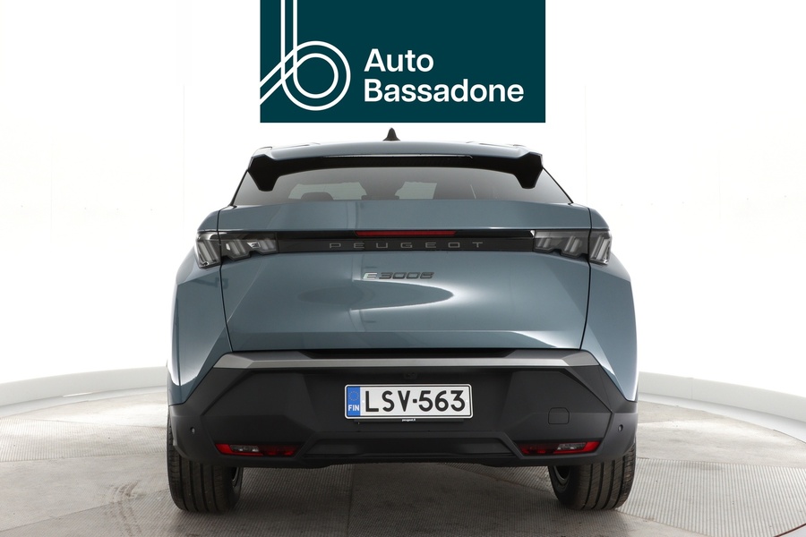 Peugeot E-3008 vaihtoauto