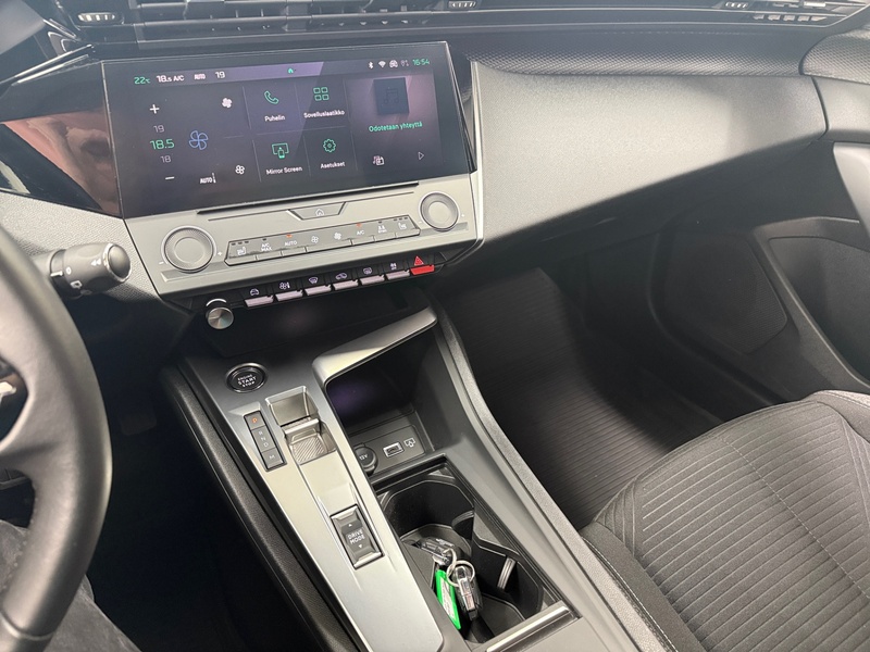 Peugeot 308 vaihtoauto