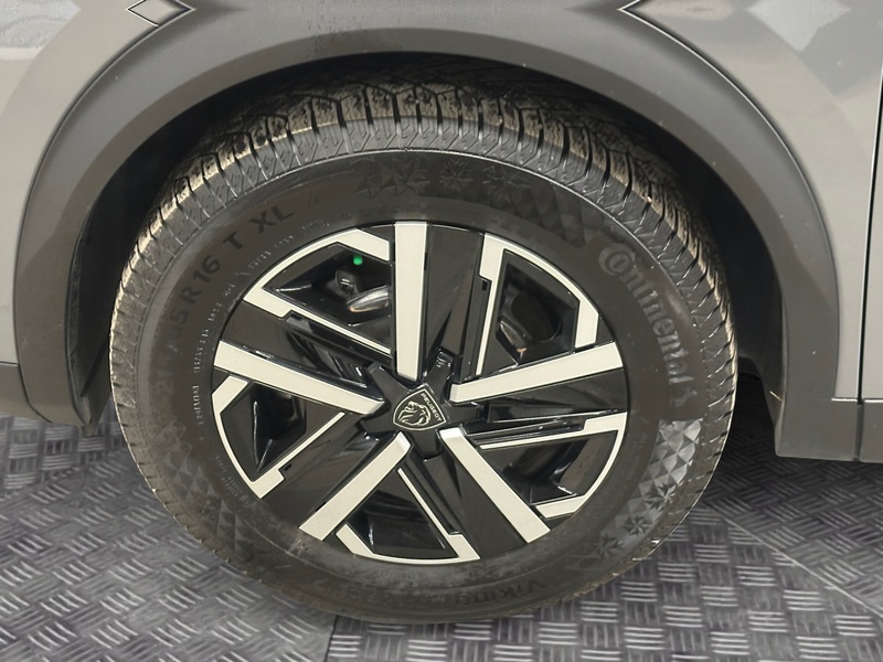 Peugeot e-2008 vaihtoauto