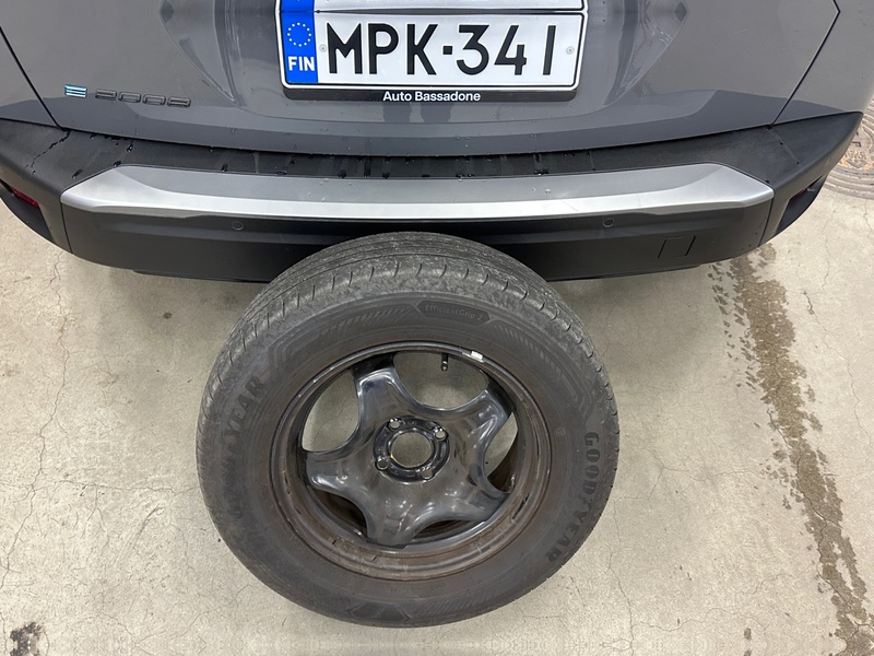 Peugeot e-2008 vaihtoauto