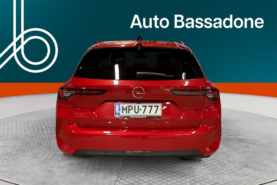 Opel Astra vaihtoauto