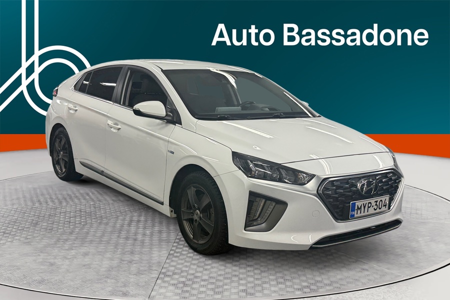Hyundai IONIQ hybrid vaihtoauto