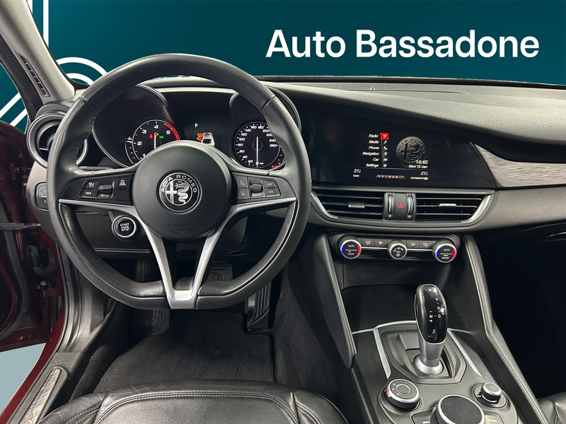 Alfa Romeo Giulia vaihtoauto