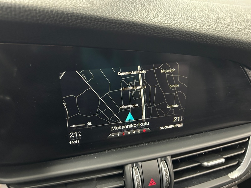 Alfa Romeo Giulia vaihtoauto