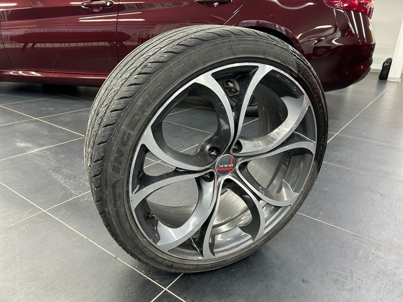 Alfa Romeo Giulia vaihtoauto