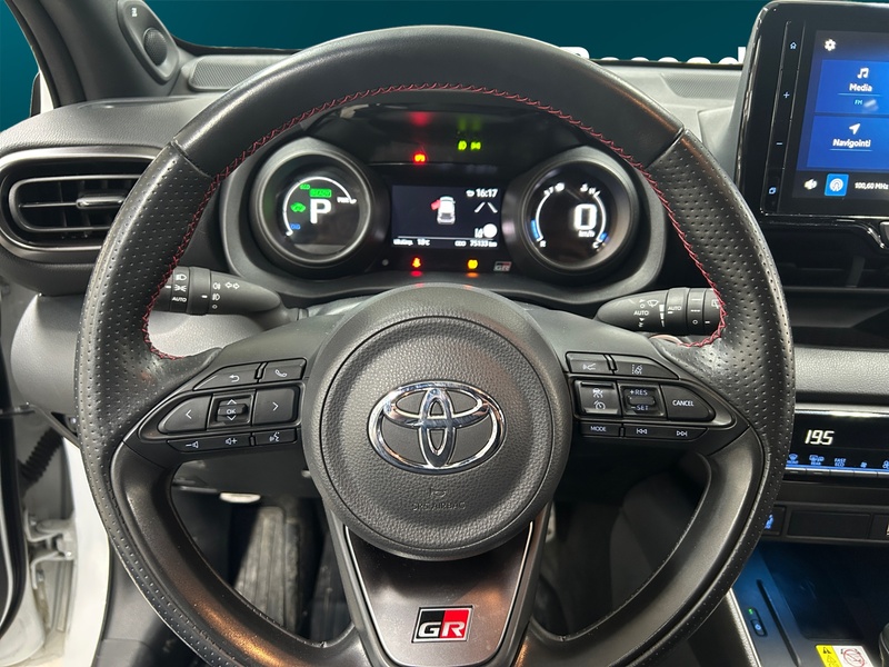 Toyota Yaris vaihtoauto