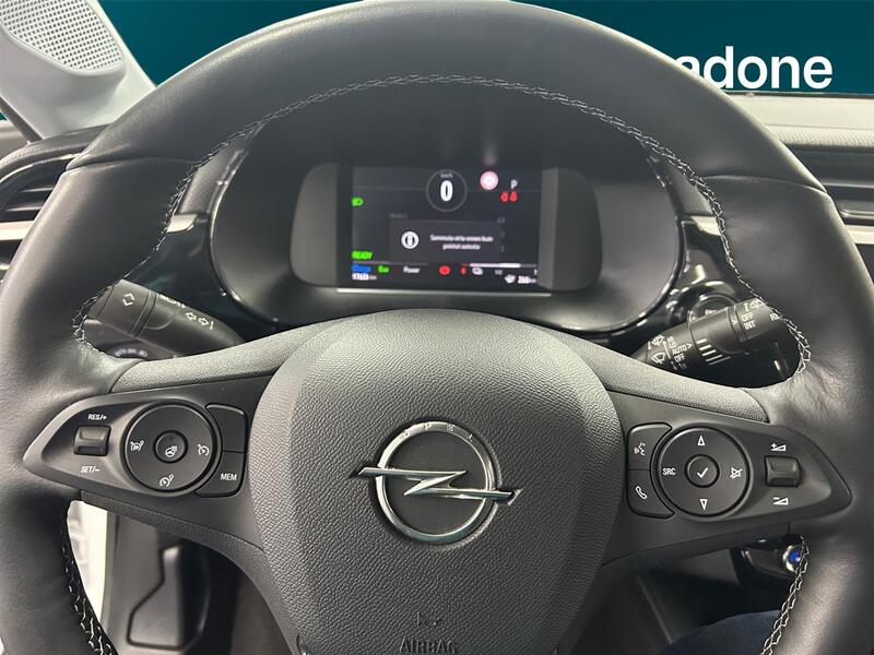 Opel Corsa-e vaihtoauto