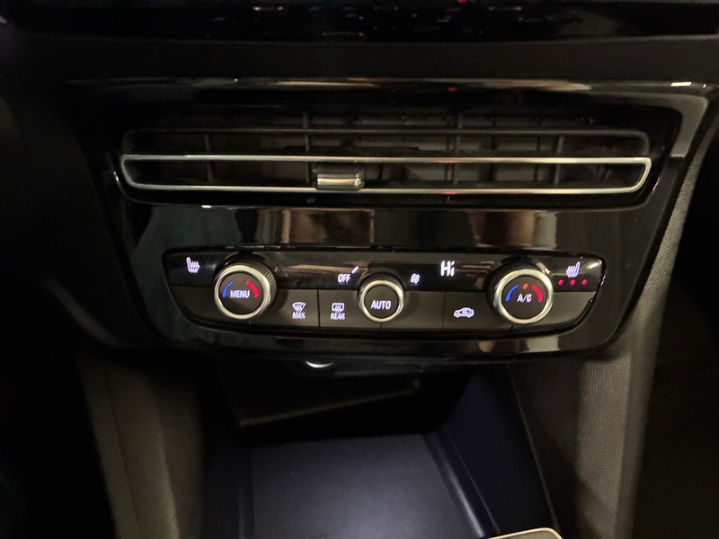 Opel Mokka-e vaihtoauto