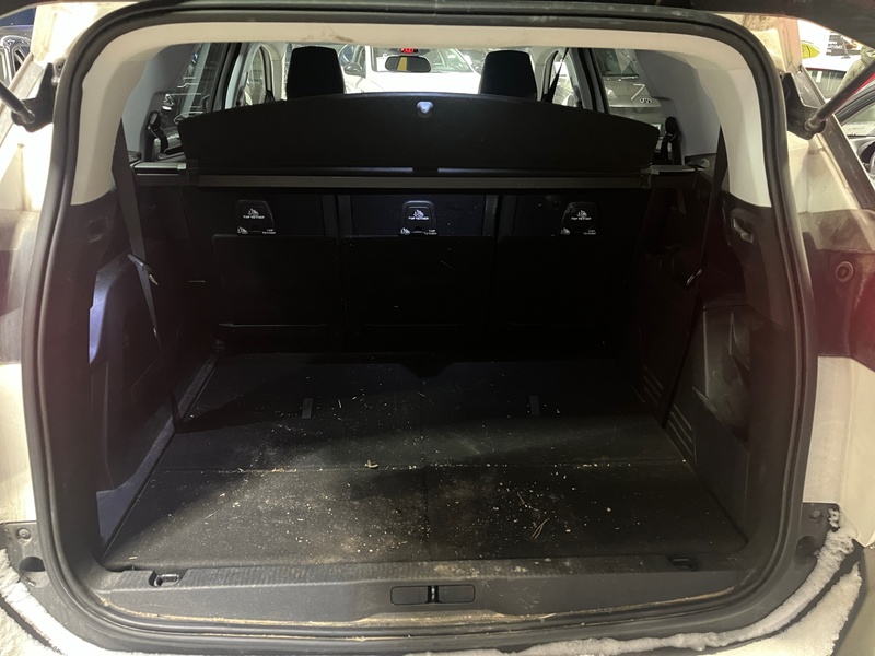 Peugeot 5008 vaihtoauto