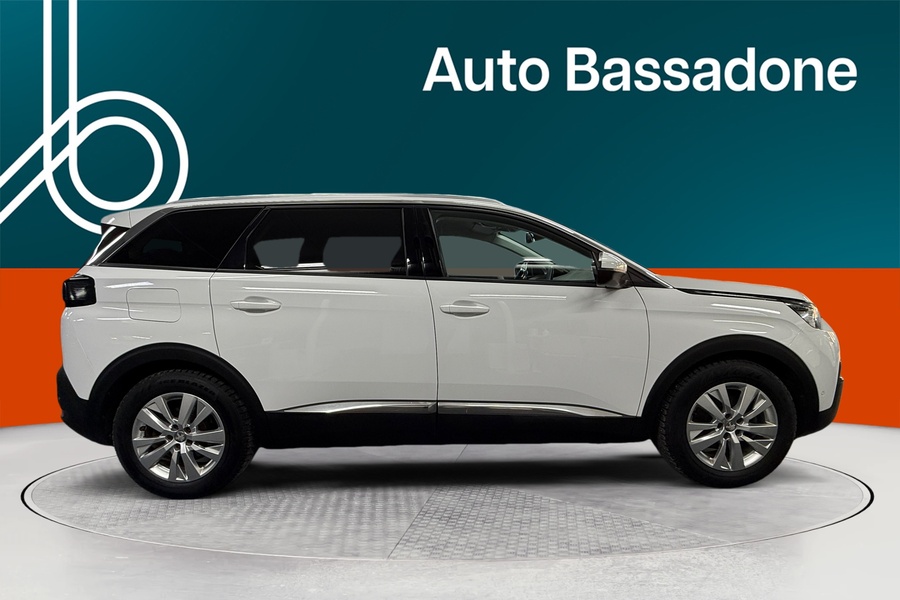 Peugeot 5008 vaihtoauto