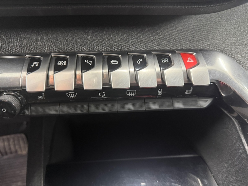 Peugeot 5008 vaihtoauto