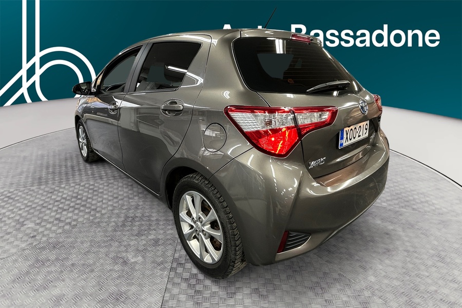 Toyota Yaris vaihtoauto