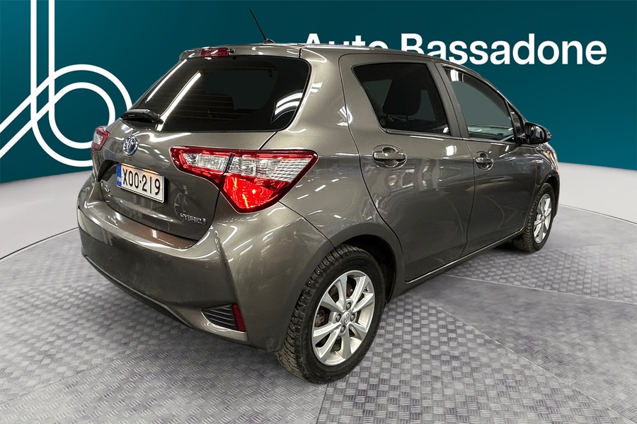 Toyota Yaris vaihtoauto