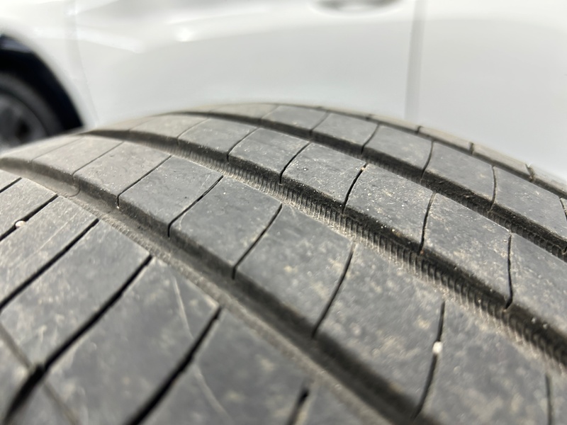 Peugeot e-208 vaihtoauto