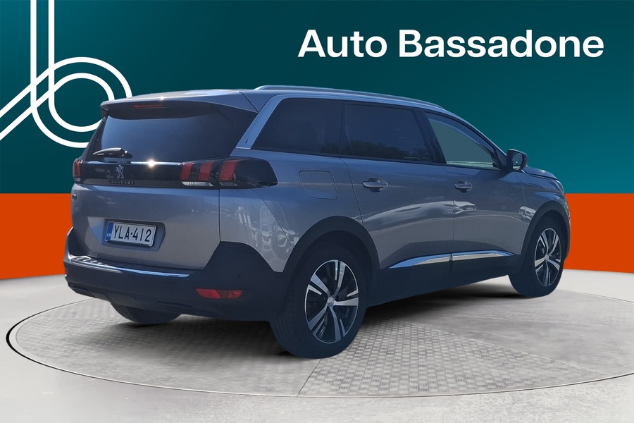 Peugeot 5008 vaihtoauto