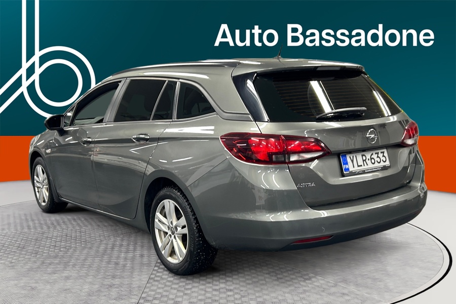 Opel Astra vaihtoauto