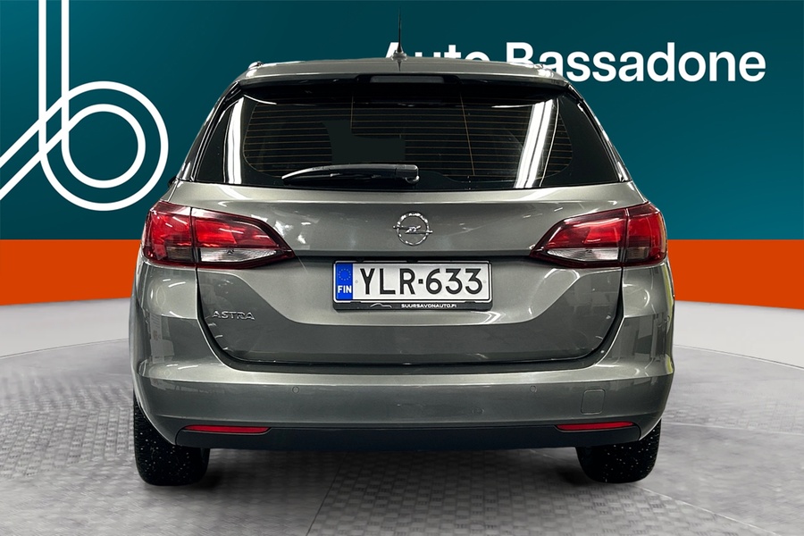 Opel Astra vaihtoauto