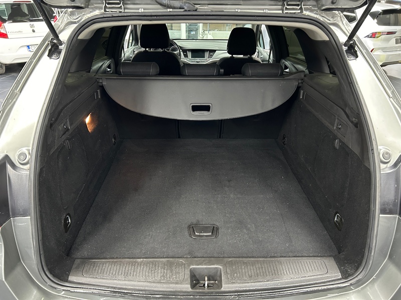 Opel Astra vaihtoauto