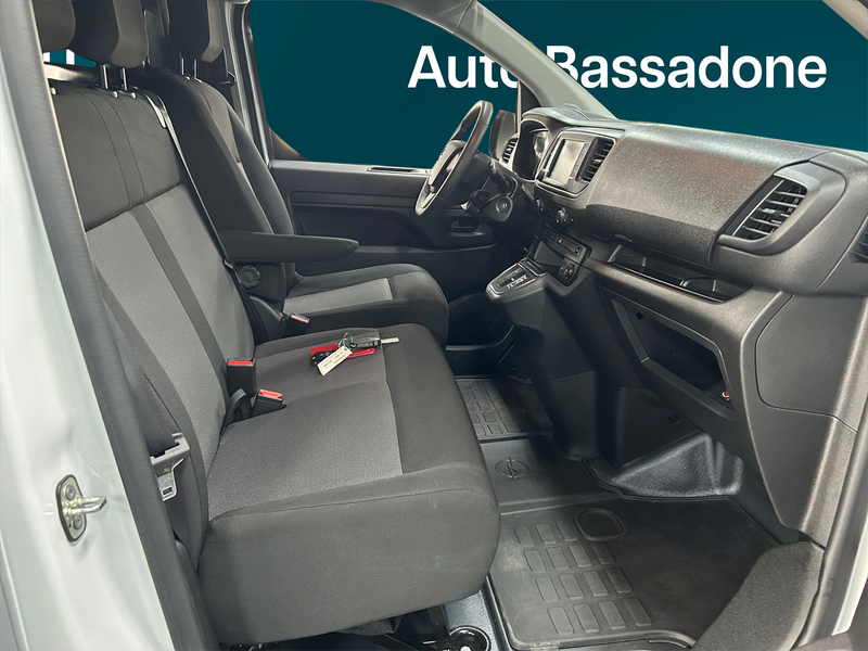 Opel Vivaro-e vaihtoauto