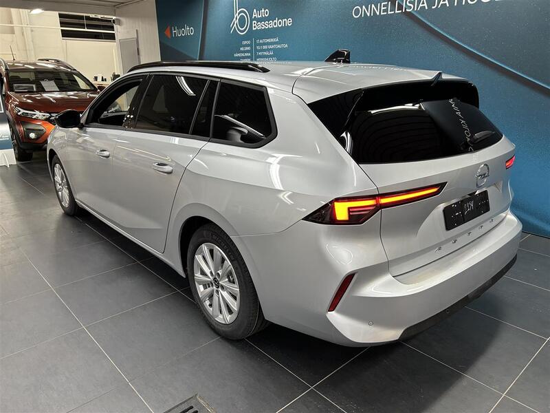 Opel Astra vaihtoauto