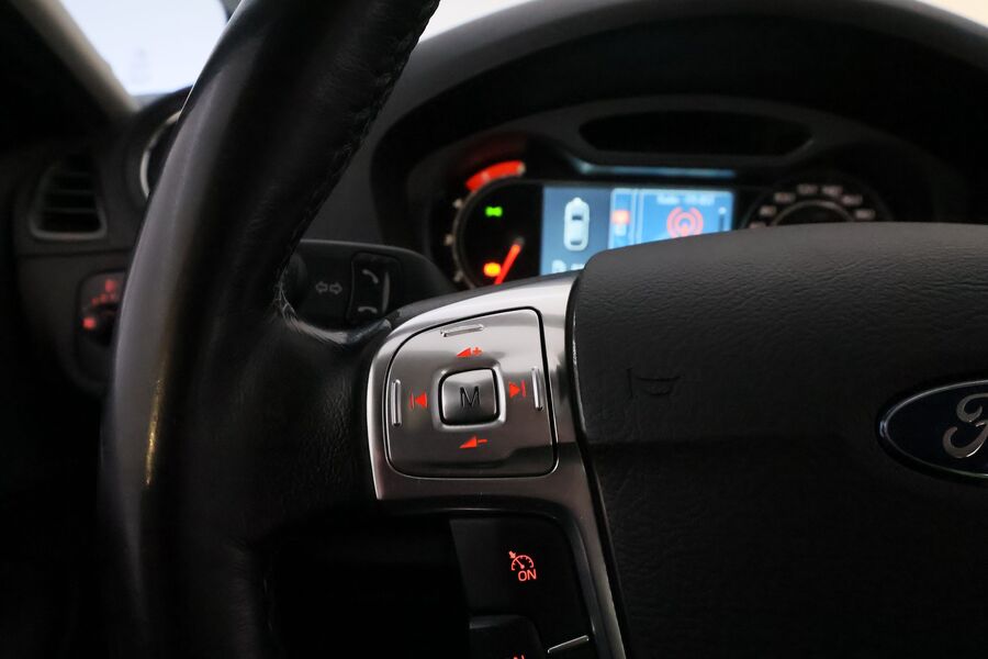 Ford S-MAX vaihtoauto