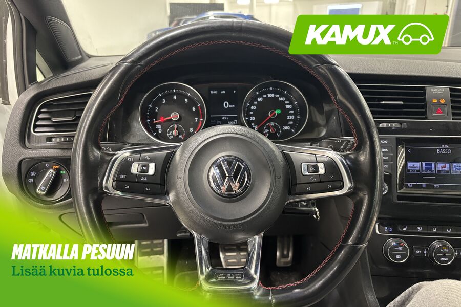 Volkswagen Golf vaihtoauto