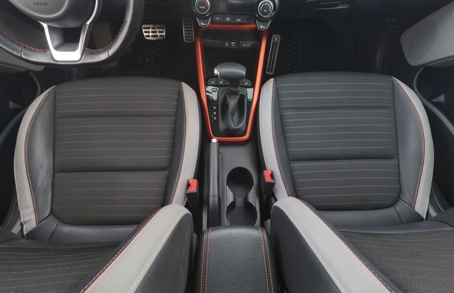 Kia Stonic vaihtoauto