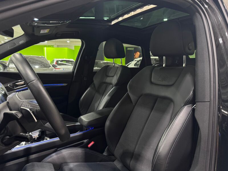 Audi Q8 e-tron vaihtoauto