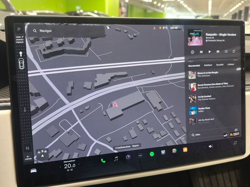 Tesla Model S vaihtoauto