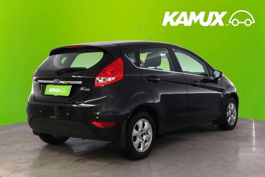 Ford Fiesta vaihtoauto