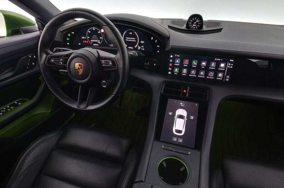 Porsche Taycan vaihtoauto