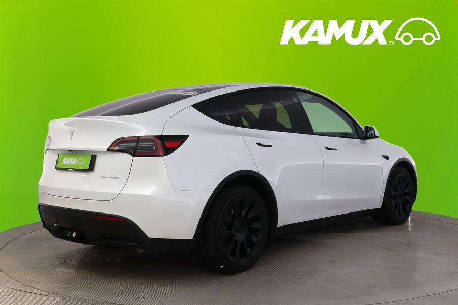 Tesla Model Y vaihtoauto