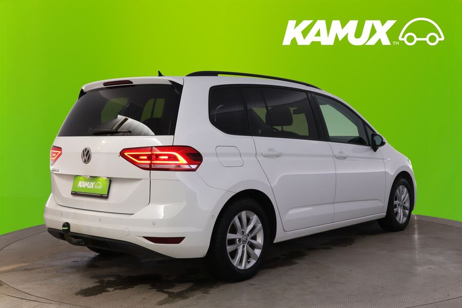 Volkswagen Touran vaihtoauto