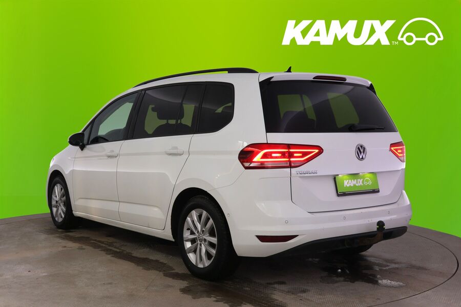 Volkswagen Touran vaihtoauto