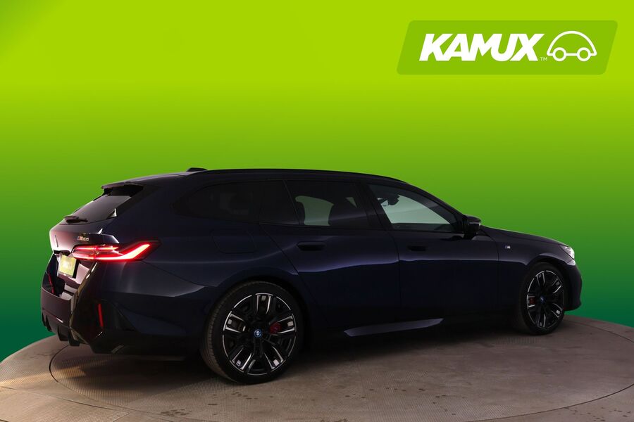 BMW i5 M60 vaihtoauto