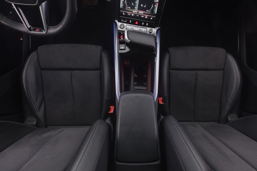 Audi Q8 e-tron vaihtoauto