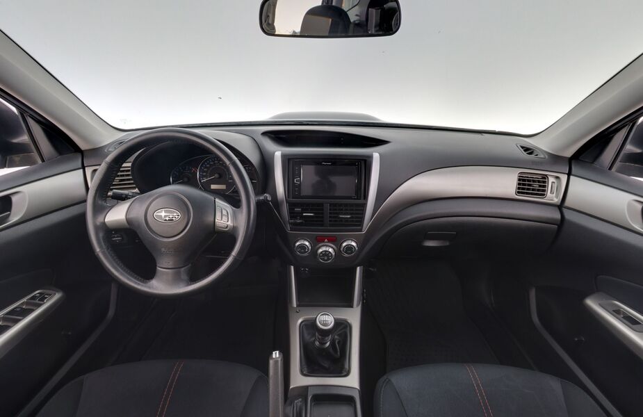 Subaru Forester vaihtoauto