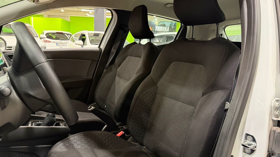 Renault Clio vaihtoauto