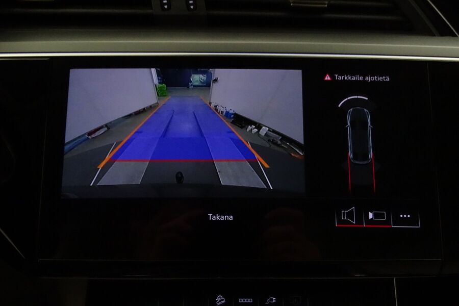 Audi Q8 e-tron vaihtoauto