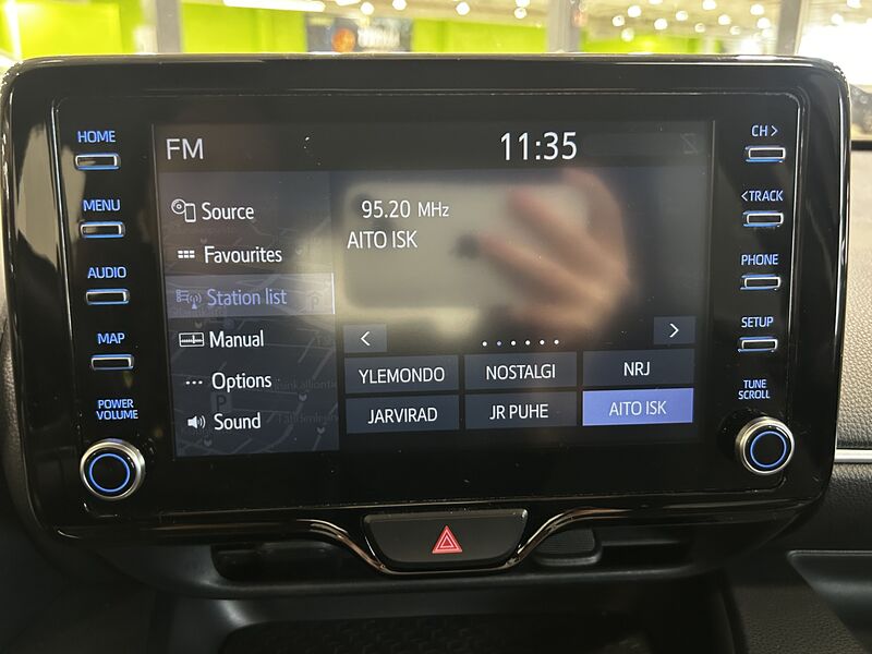 Toyota Yaris vaihtoauto