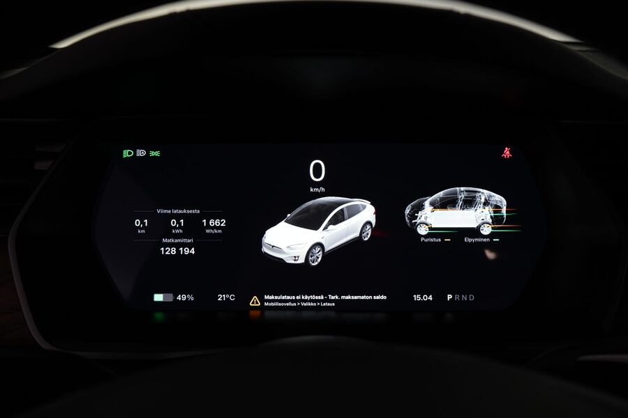 Tesla Model X vaihtoauto