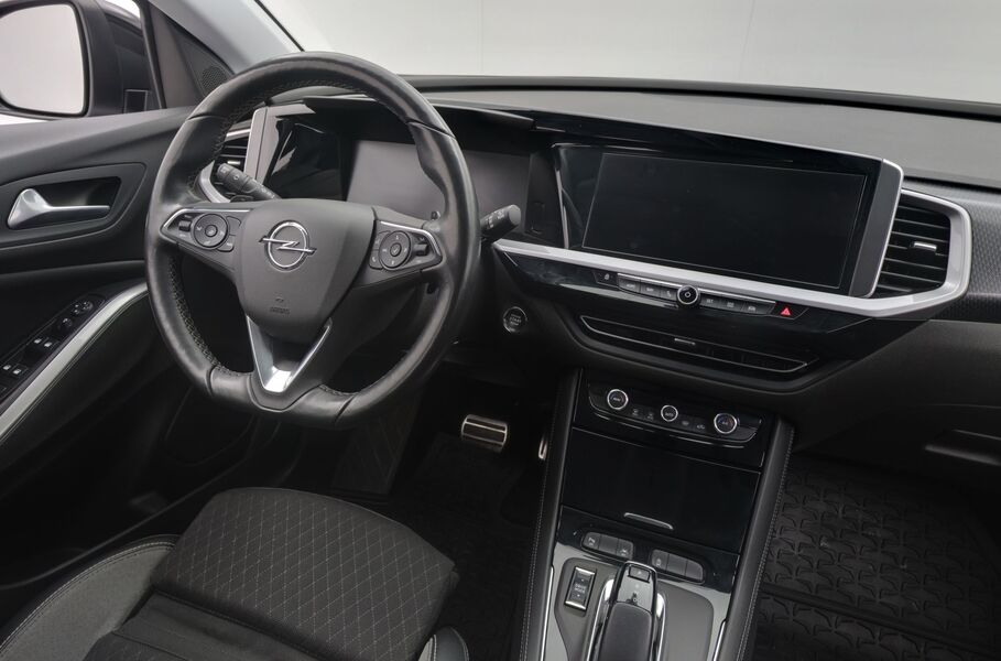 Opel Grandland vaihtoauto