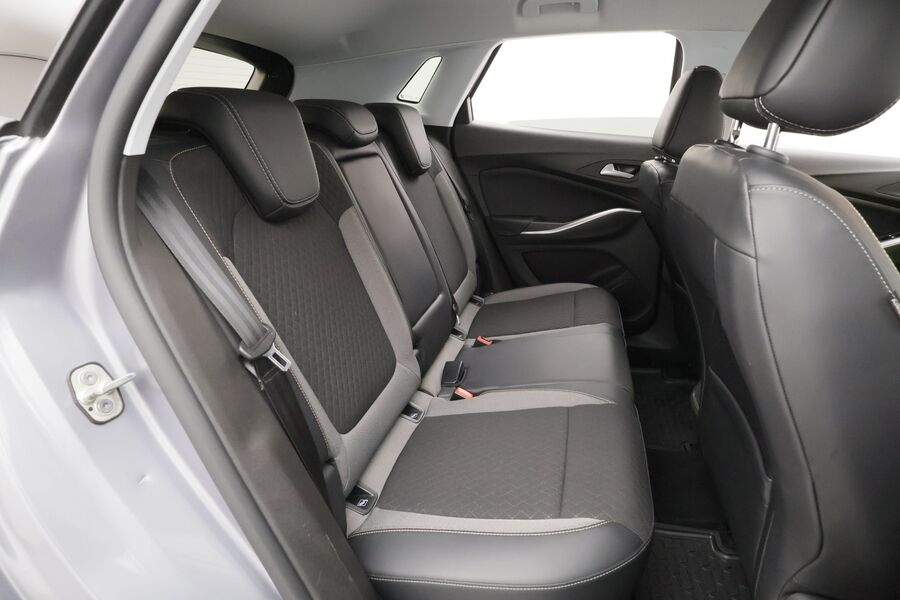 Opel Grandland vaihtoauto