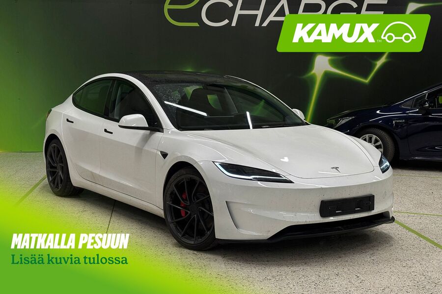 Tesla Model 3 vaihtoauto