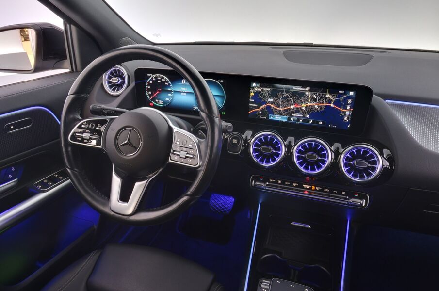 Mercedes-Benz EQA vaihtoauto