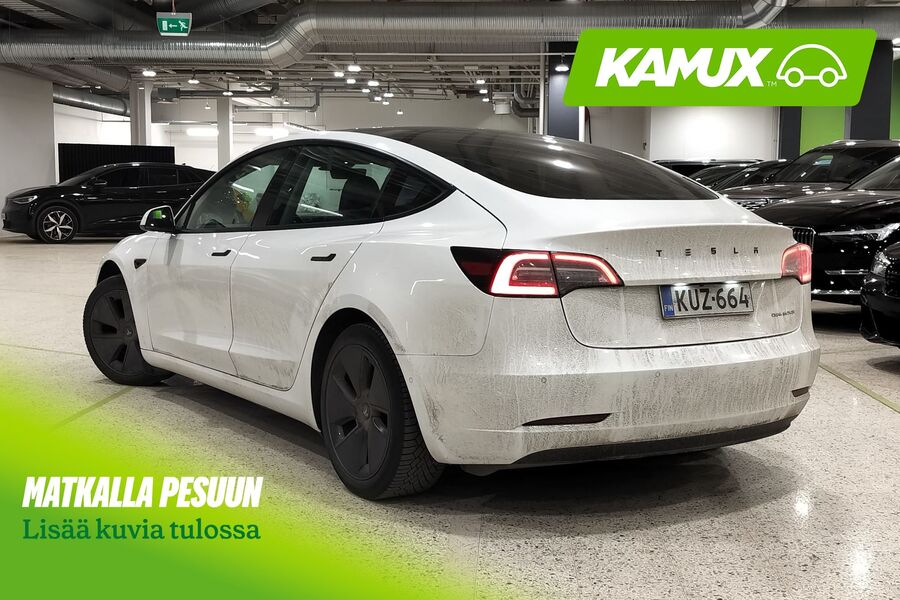 Tesla Model 3 vaihtoauto