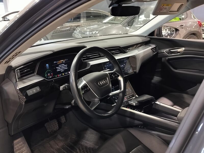 Audi Q8 vaihtoauto