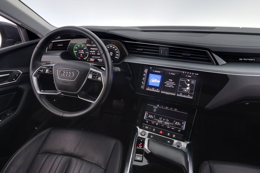 Audi Q8 e-tron vaihtoauto