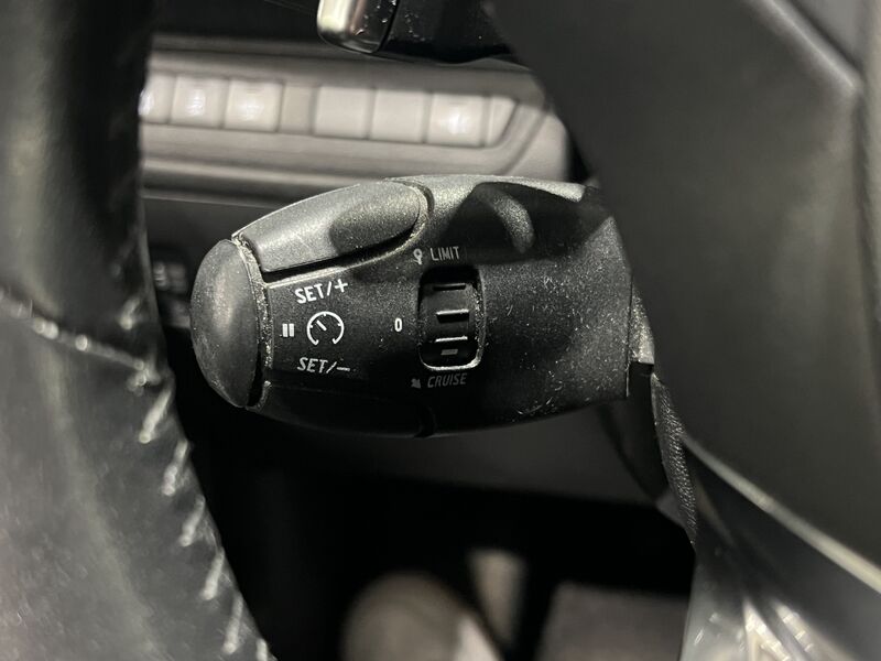 Peugeot 208 vaihtoauto