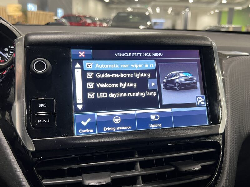 Peugeot 208 vaihtoauto